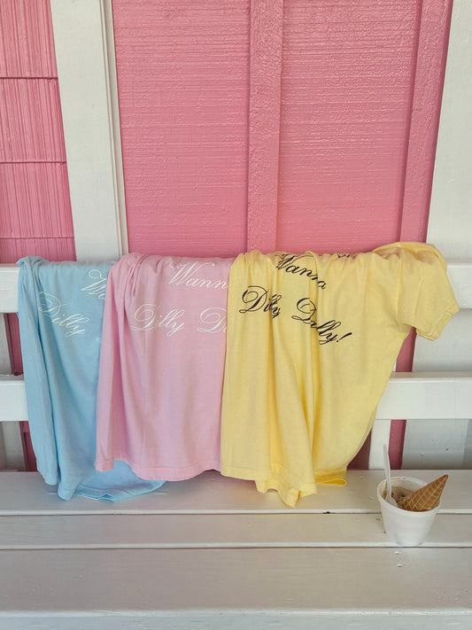 dilly dally girl tee