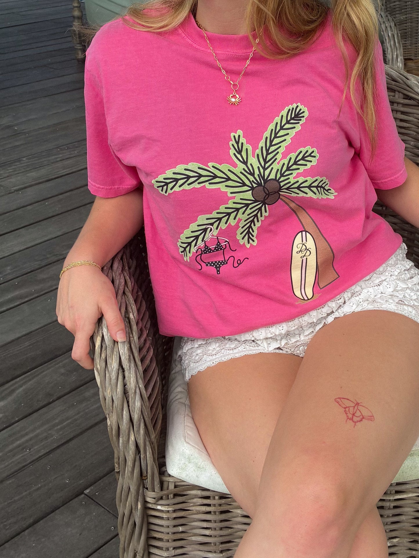 salty girl tee